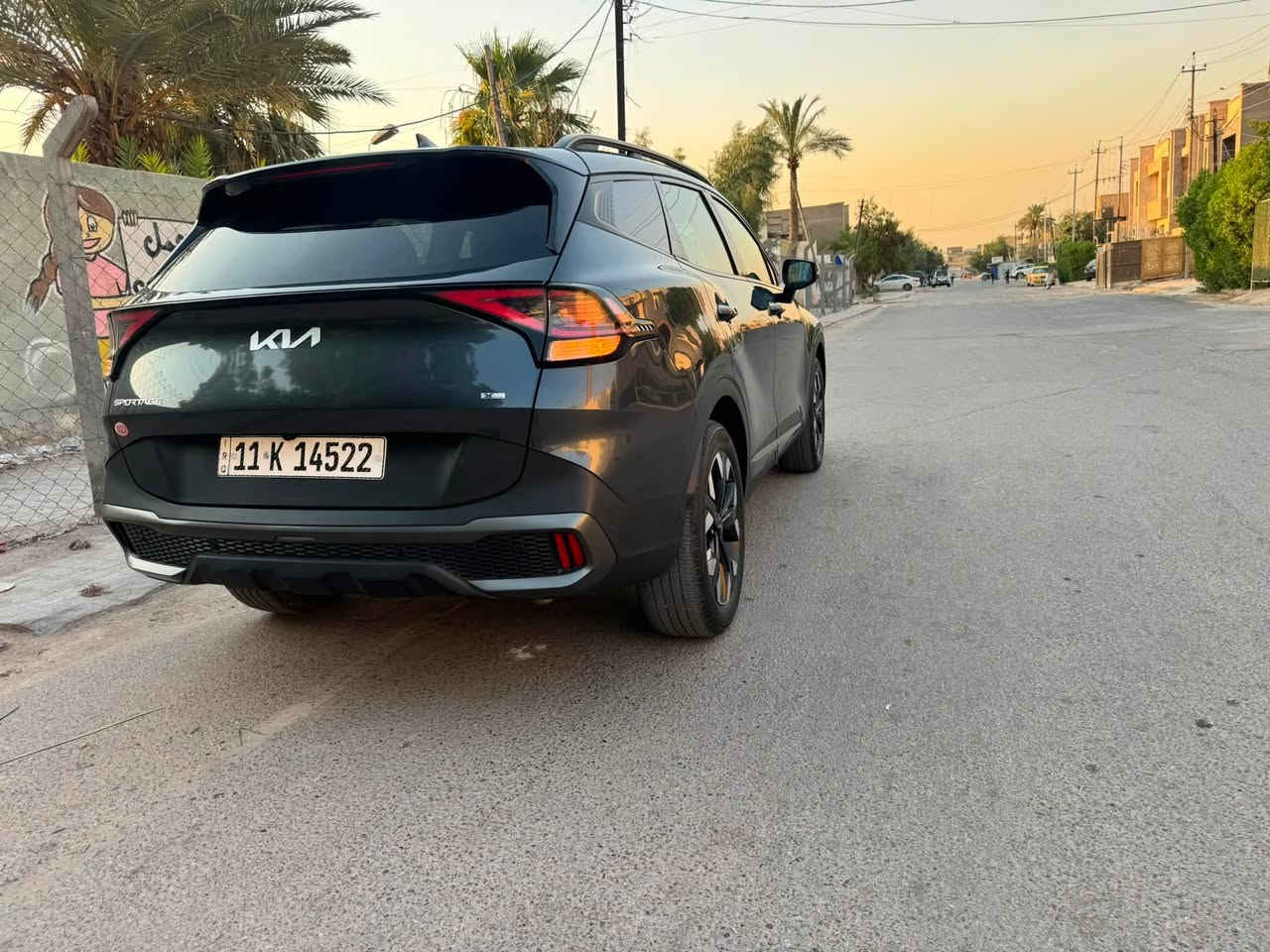 سبورتج 23 الحجم الكبير فول عده الفتحه  بدون صبغ الحادث جانبي فقط باب تبديل بلادي +بارد بل جاملغ 
محرك 2500 ثلاث انضمت قيادة ماشيه 20 mi
#المواصفات

1. شاشه كبير

2. بصمه

3. شحن وايرليس

4.تشغيل عن بعد 

1. كامرا

2. رادارات جانبيه

3. رادار امامي

4. لايتات لد 

5. بكلايت لد 

6. كشنات جلد

11.هيترات بالكشنات

1. ويل كب 19

13.اشاير بالمري

14.كيجات دجيتل 

1. قطعتين تبريد 

2. تبريد بيانو 

3. تحكم 

4. نظام سبورت ايكو عادي

5. فور ويل 4x4

20.ايقاف ذاتي اوتو ستوب

21.حساسات خلفيه

1. اوتو هولد 

2. نظام منحدرات 

3. كشن السايق كهرباء
4. ⁠شاحن بل كشن 
5. ⁠تحكمات التبريد المس 
رقم الهاتف ***********
