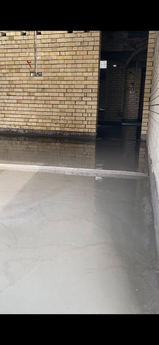 *********** سلام وعليكم ***********   ابو بيت هاذه شقلنه اليوم شقل مرتب علا قياسات المطلوبه يلي عنده ارضيه رباط تصليطه صطح حنه بلخدمه داخل البصره شغل درجه اولى سعر مناسب تفضل
