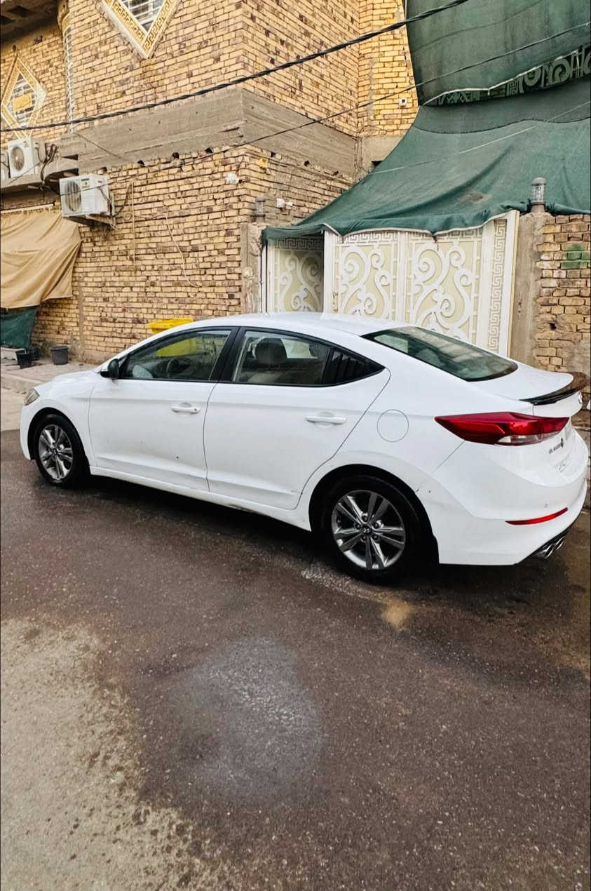 النترا ٢٠١٦ شكل ٢٠١٧ خليجي مكينه ٢٠٠٠  الكير والمكينه والتبريد ع الفحص  داخليه نضيفه كلش سونارهه مال اليوم بلمنشور 
السعر ١٢٠ مكاني ديوانيه  

***********
