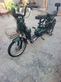 باسكل شحن كلش نضيف وحلو كلشي جديد بطاريات جديده تايرات جدد كهربائياته ...