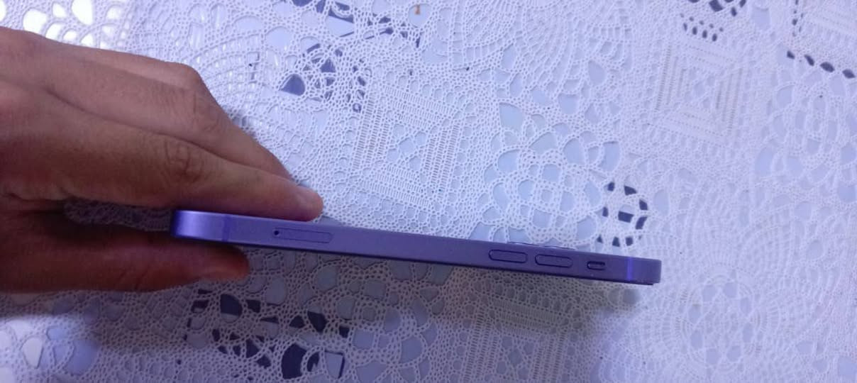 موبايل للبيع ايفون 12 كيكا 128 بطاريه 80 ما مبدل بي شي جهاز نضيف الاستفسار ‏‪***********‬‏. داخل الحويجه
