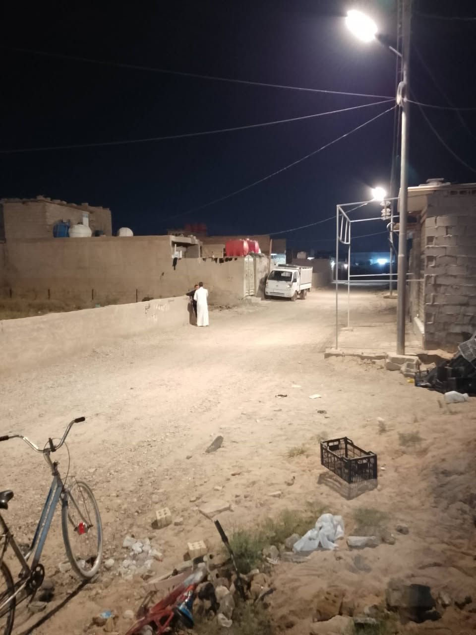 سلام عليكم دار البيع مساحه 125 سكف صب زراعي خيرات البتول حي البتول شارع ابو ثلاجات قريب على حسينيه حجي راضي سعر 40وبي مجال رقمي***********
