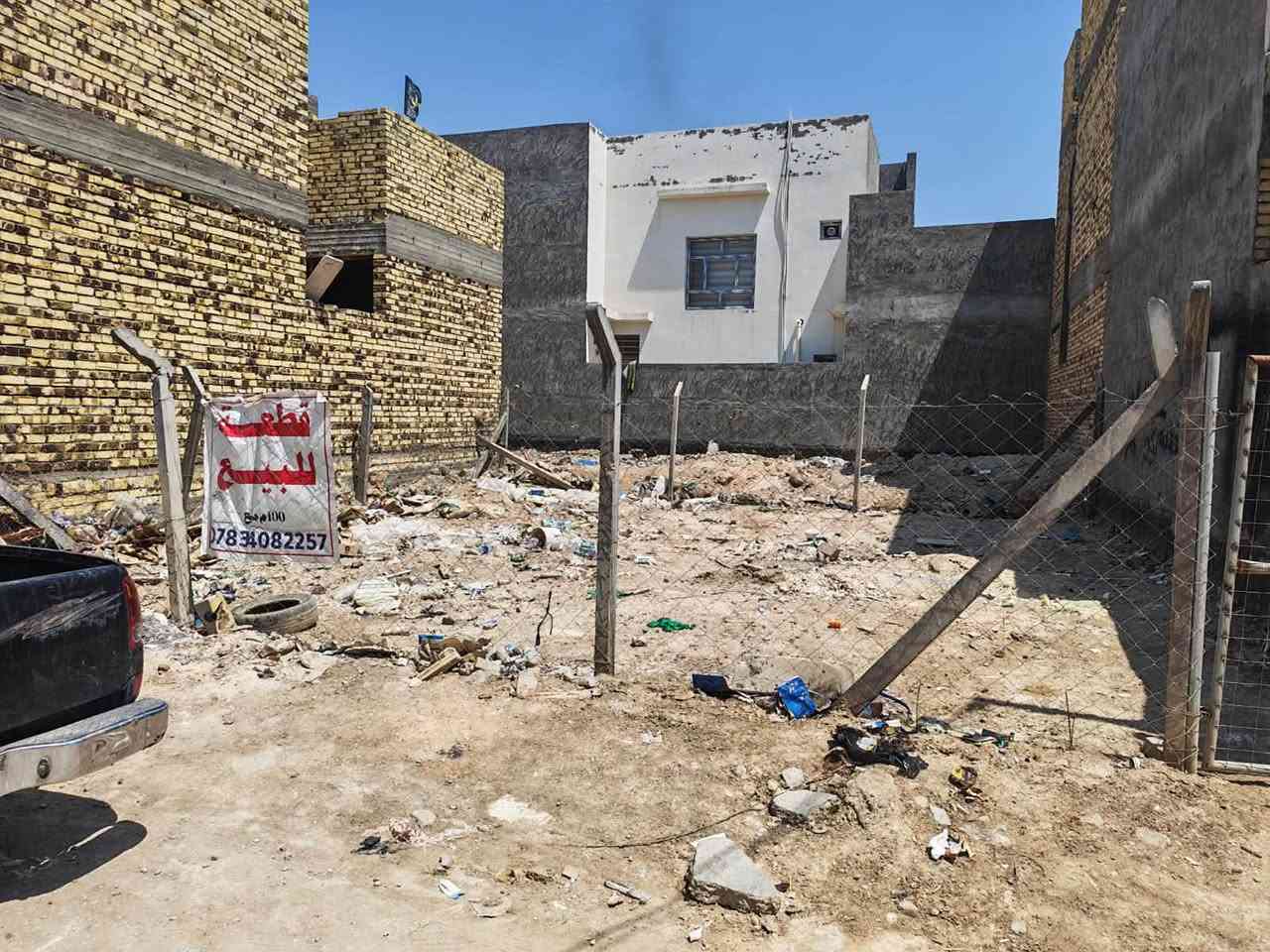 سعر مناسب
قطعة 100 متر مربع 10*10 للبيع 
خلف مول نون بالتقسيم الجديد
 تبليط ومجاري وكهرباء وماء ومسيجة بي ار سي
منطقة هادئة والجوارين ناس مرتبين 
ويوجد فديو توضيحي لمكان القطعة
للاستفسار الاتصال على ***********
علملً اني صاحب القطعة
