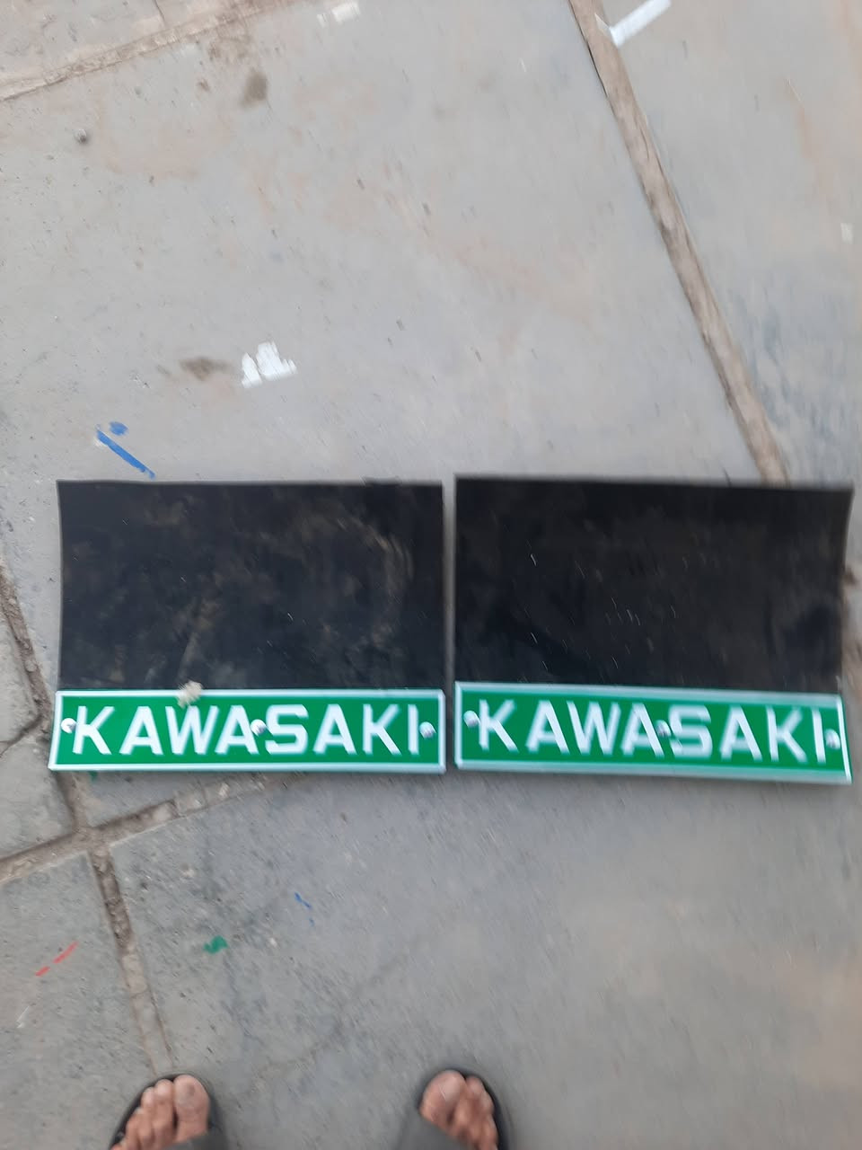 نشتغل حسب الطلب يوجد توصيل واتساب 
***********
