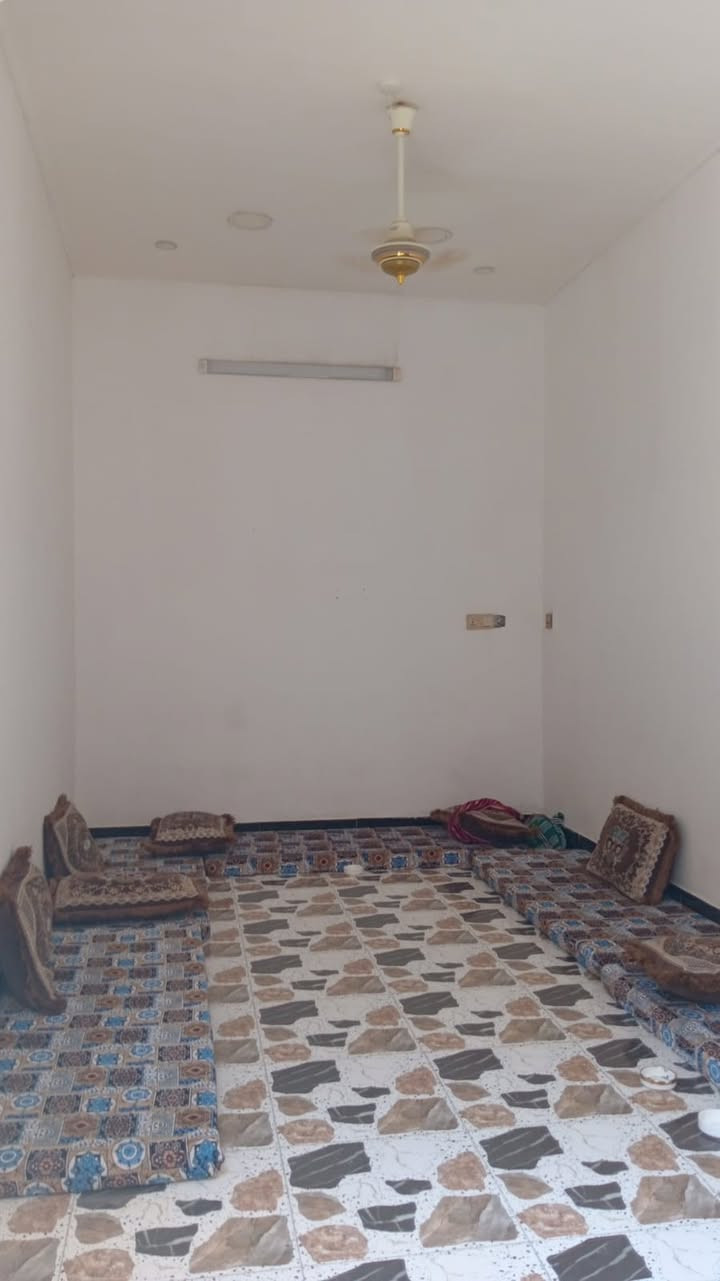 🏡     🏘      🏚 
#يوجد_بيت_للبيع

#العنوان الفلوجة قرب عمارة الجنابي 

✅المساحة : 125
🧱 بناء طابوك
🏠طابقين

غرف 3
استقبال 
صالة 
مطبخ
صحيات

  💸السعر/ 115 مليون 

للاستفسار مراجعة #مكتب_العزة_للعقار/ شارع المنجزات تقاطع جامع التقوى مجاور محطة المتميز لغسيل السيارات 
*********** اتصال 

#عقارات_الانبار_الفلوجة
