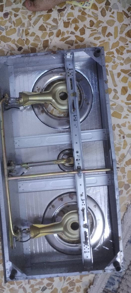 طباخ عينين • شغال • كالجديد