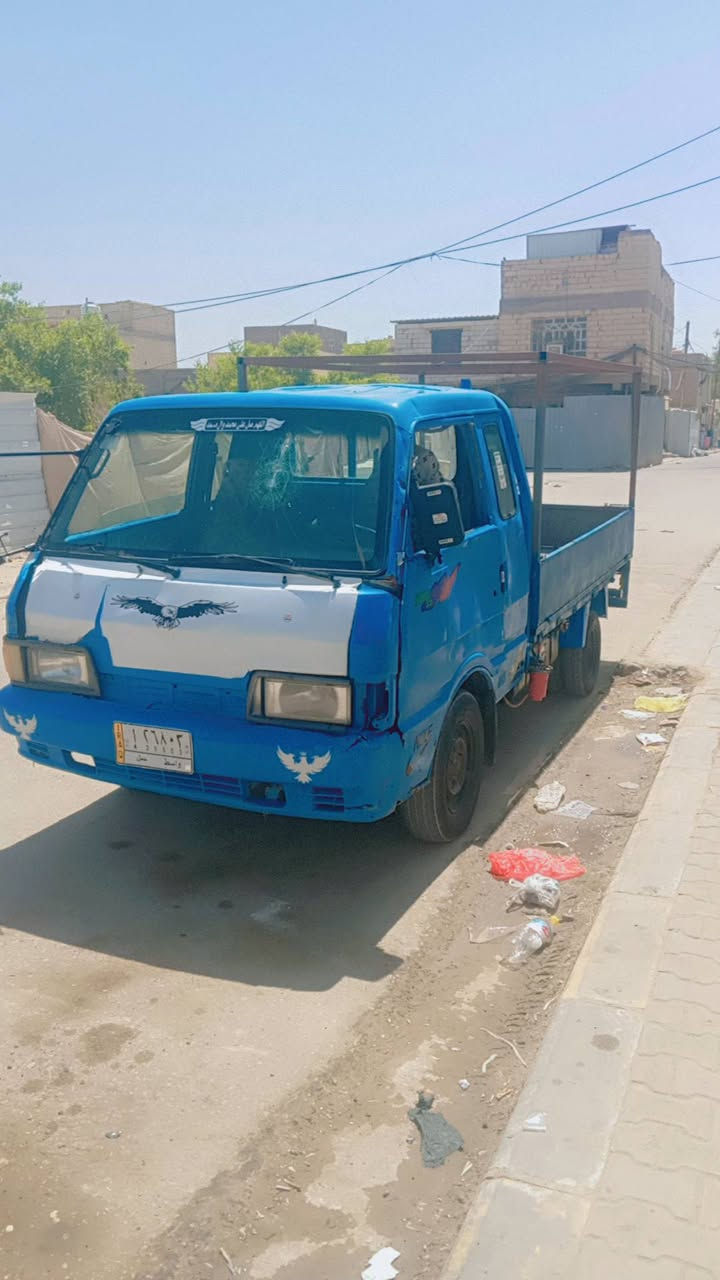 السلام عليكم للبيع كيه بنكو مكينه وكير جدد الكشر كدام عينك حلوه سياره وجاهزه رقم الماني واصط رقم الخلفي ضايع ابيع بدون راعي اتهد سرقه وعشائر مكان سياره نجف سعر ٢٠وبيه مجال ***********
