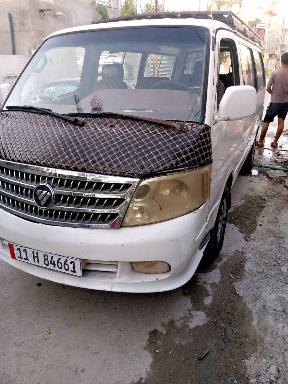 من رخصة الادمن
السلام عليكم 
سياره كيا فتون بترا 2008 محرك وكير خير من الله ياباني 
لون ابيض رقم انكليزي 
مصفره هيئه وغرامات 
سياره شرط التحويل 
السعر  45 بيها مجال حق الجيه 
التواصل على الرقم 
***********
