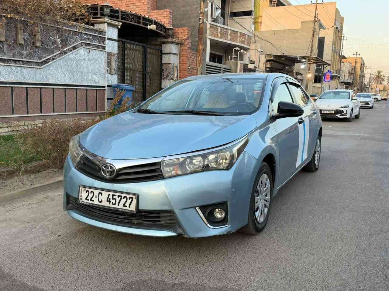كورلا خليجي موديل ٢٠١٥ ياباني رقم اربيل دولي سنويه هزه رقم جديد شاشه كبيرا كامرا دواره داخل لونين تحكمات مخرج اوكس كروز سرعه بيه ٤ قطع صبغ  اثر شخوط بدون حادث بدون دواخل بدون شواصي بدون ايرباك كير محرك صدر تبريد جديد السعر 98   للاتصال ***********
