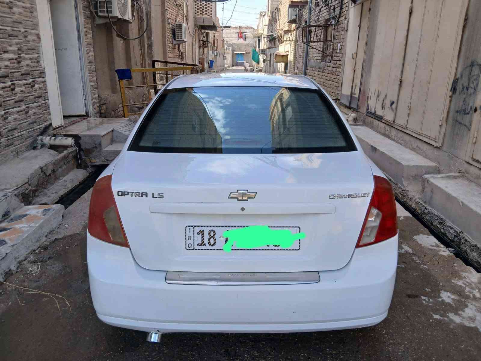 السلام عليكم
اوبترا موديل 2011 خليجي
سياره جديده بيهه 3 قطع 
رقم انكليزي
جاهزه كير ومكينه وتبريد
موجوده بالشطره اتصل ع الرقم خاص مغلق السعر ابلاش 55 وبيهه مجال 
***********
