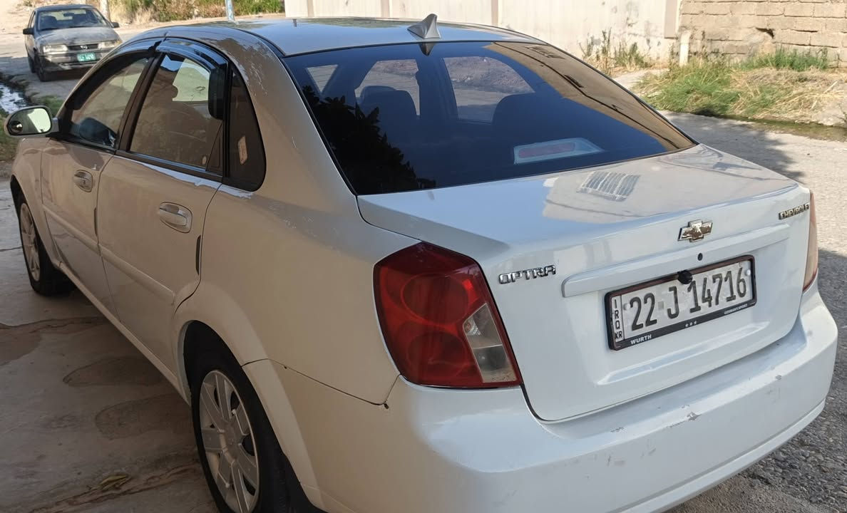 اوبترا للبيع
‏موديل ٢٠١٠ سنوية مجددة لل٢٠٣٠ هزه جديدة كير عادي
 بيها قطعتين صبغ تبريد شرط ثلج السيارة جاهزة مايعوزه اي مصرف 
‏غير متواجد عالفيس
‏للاستفسار
‏***********
‏***********
