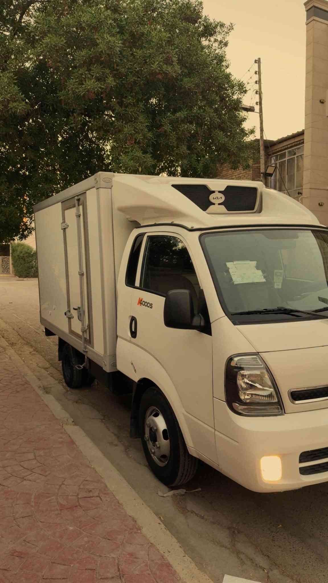 للبيع براد 4000 موديل 2024 مكفول كفالة عامه للاخيرر السعر 295 وبيه مجال مكان السياره بغداد الدوره شارع ابو الطياره ***********
