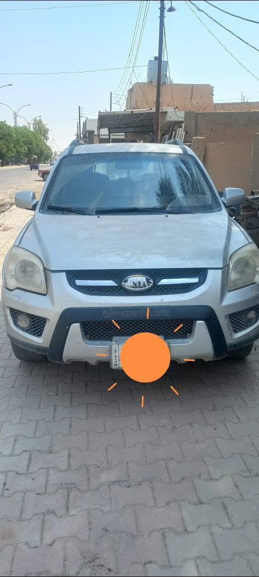 كيا سبورتج 2009 بأسمي محرك ٢٠٠٠ كشنات جلد داخل اسود
اوتوماتيك تبريد شغال تدفئة بالمقعدين الاماميين 
مري كهربائية  بيها جراد بالبنيد والقمارة  
لا معجون ولا دعم  . مكاني سامراء   
للإستفسار ***********
