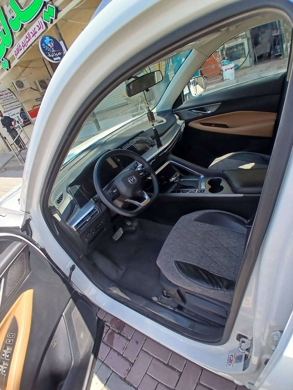 🚘 للبيع Changan CS35 موديل 2024
✨ فول مواصفات
📍 ماشية فقط 29 ألف كم
📅 موديل 2024
🔥 سيارة نظيفة ومواصفاتها كاملة
💰 السعر: 138 ورقة
🤝 يوجد مجال بسيط للجاد
📞 للتواصل والاستفسار: ***********
