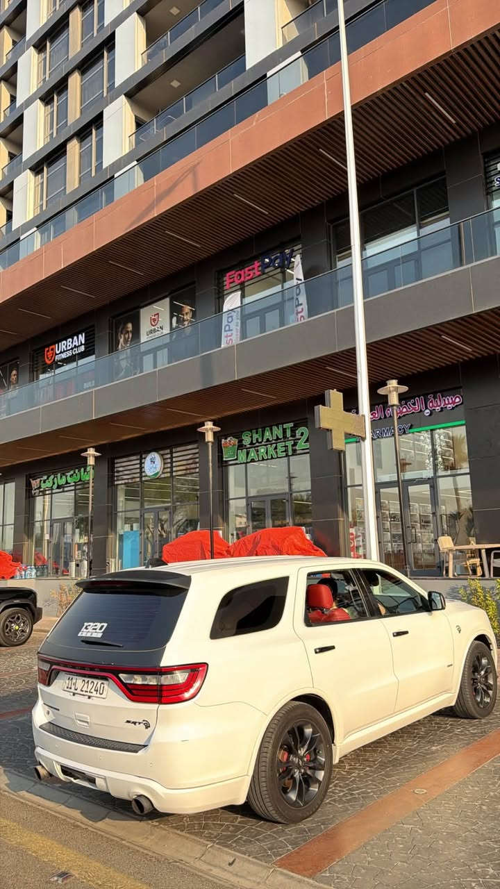 دورنكو 2021 rt 5700
داخل احمر 
فول مواصفات 
ماشيه 50 
حادث سرقة 
مكاني بغداد
السعر 260$ وبيها مجال 
***********
