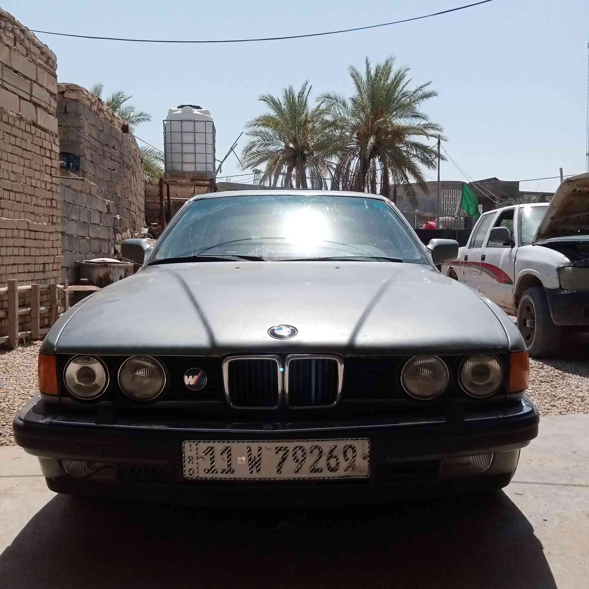 السلام عليكم بي ام دبليو للبيع حجم 730 مديل 92 رقم بغداد نكليزي هزه جديده ال 30 مداور مباشر السعر 50 وبي مجال مكان كربلاء عين التمر الاستفسار عل رقم ***********
