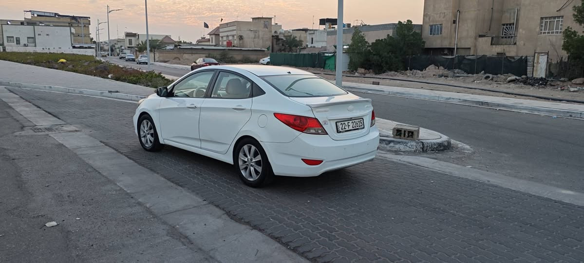 السلام عليكم
هونداي اكسنت 2012 
مكينه 1600
رقم اربيل بأسمي سنويه لـ 2030 ✅
تدفئه تبريد ✅
5 ويل كب ✅
دوسات صبغ مع ارباع مداكر الاماميات تعمير 
ما بيه ضربه قويه
السعر 88
عنواني بصره ياسين خريبط
***********
