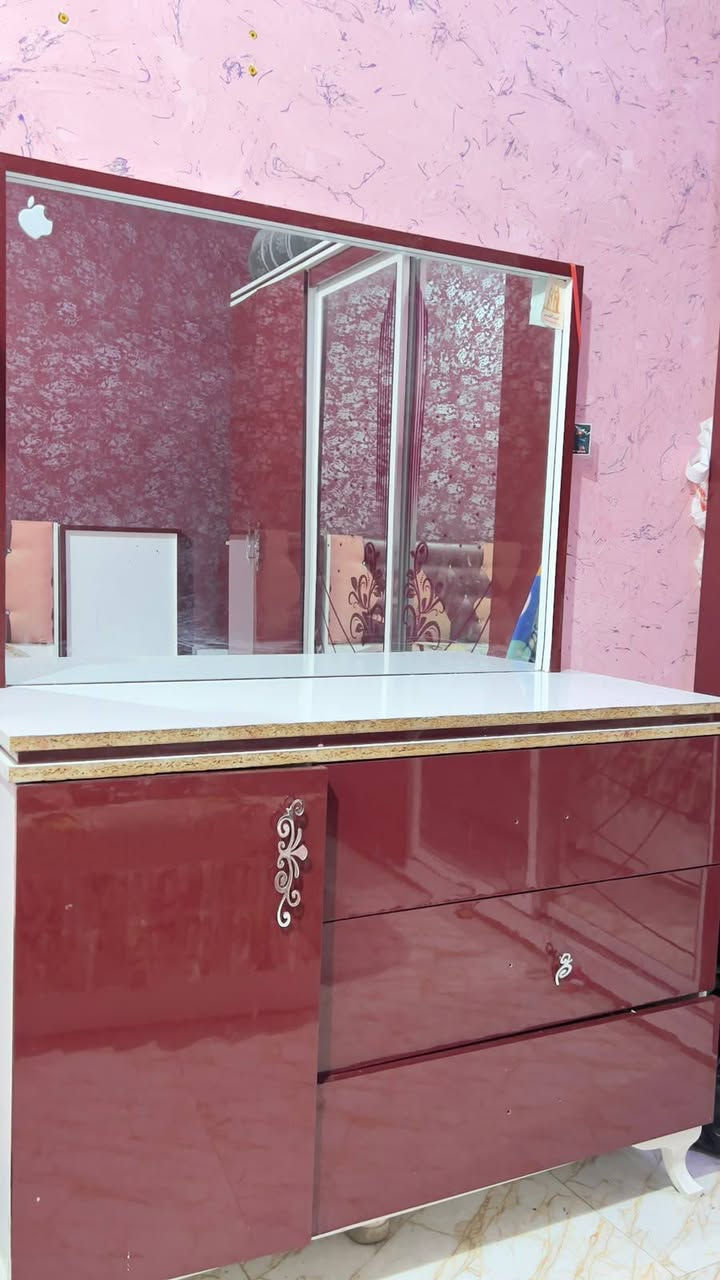 غرفه تركيه • ٨ قطع • بيها مجال