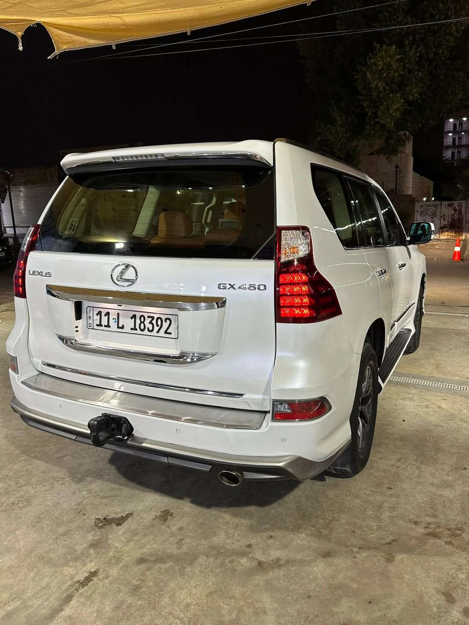 للبيع لكزز برادو   2018    GX 460 خليجي
صيانه ودهن لحد الان بشركه 
8 سلندر رقم بغداد
 ماشيه 70.000 
فول مواصفات 1/1  

المواصفات :

1- فتحة سقف 

2- حساسات خلفية وامامية وجانبية

3- كامرات مع رادارات 

5- تحكم ستيرن جهتين 

6 - نضام ECO الاقتصادي

7- ثلاجة تبريد 

8- مري شفط 

9- فور ويل 

10- نضام GBS

11- الابواب مع الجنطة 5 بصمات

12-كشنات جلد تدفئة وتبريد كهربائية 

13- نضام خزن ميموري 

14- جكات 

15 - كشنات جلد قرميدي 

16- قيادة ذاتية 

17- عدسات لايت زنون متحركة مع تحكم بمستوى الانارة 

18-علامات ترحيب ابواب 

19- نظام تشغيل عن بعد 

20- 7 راكب

21- ويل كب  حجم 20

22_ 8 ايرباك

23- تبريد 4 قطع

24- 3 شاشات كبيرة

25- ليد انارة 

26- مانع انزلاق 

27- هوك خلفي

28- بصمة تشغيل

29- بلوتوث

30- زراكات لايت ( تنضيف الايتات)

31- ستيرن كهربائي متحرك مع تشغيل البصمة

السعر 44.000 $

العنوان/ زيونه 

الأتصال على الرقم ***********
