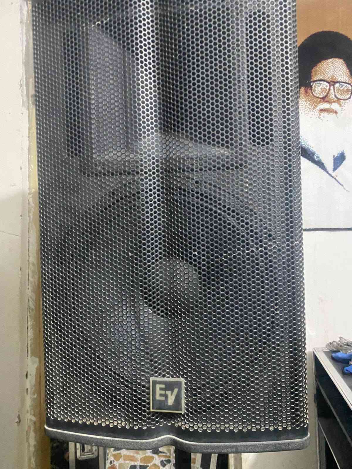 سستم كامل • RCF 715 • زوجين EV