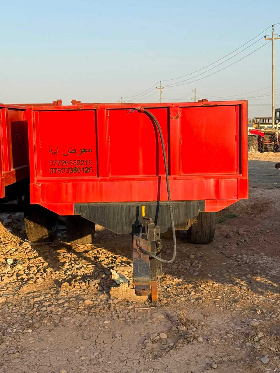 سلام عليكم
عربانه حدادي 
قلاب بستم
حدادة الشمال 
حجم التاير( 22 ونص )
للأستفسار⬇️⬇️
***********
***********
***********
