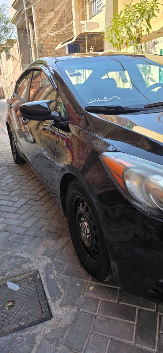 🚘 للبيع سيارة بحالة ممتازة
كيا فورتي
🔹 الموديل: [٢٠١٦] 🔹  الممشى: [205.000] 🔹
 المحرك: [2000دوش] 🔹 الوارد: [أمريكي] 🔹
 السيارة نظيفة وجاهزة للاستخدام 🔹
 لا تحتاج صرف، وكلشي واضح للمشتري
💰 السعر: [100$] وفيها مجال
📍 المكان: [بغداد مدينه الصدر]
📞 للجادين والاستفسار: [***********]
مابيها ضرر السياره

