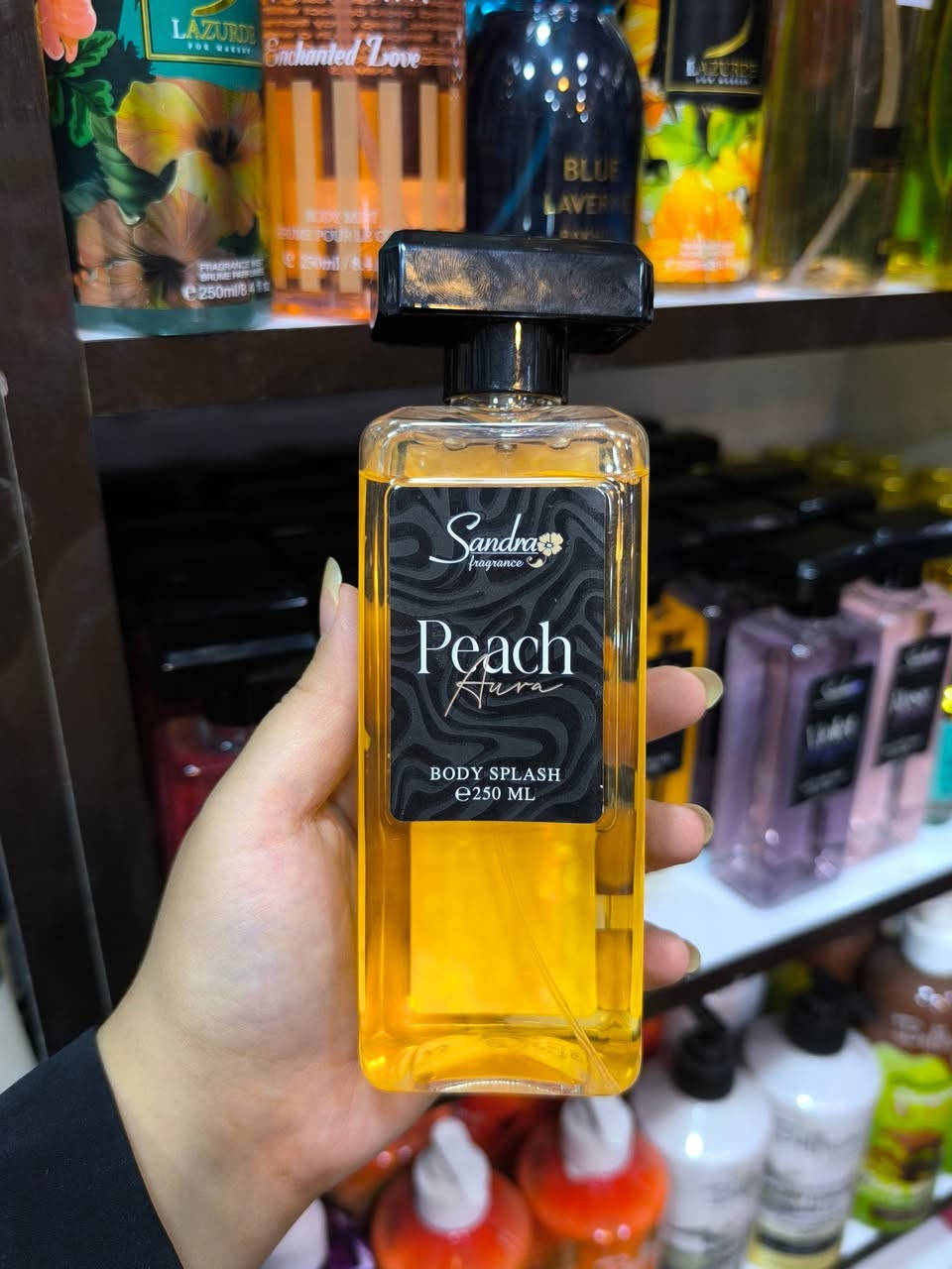 ✨ بخاخ جسم (بادي سبلاش) Honey Belle من Sandra Fragrance ✨

سبلاش جسم بمختلف الروائح الثابتة و الساحرة 

للطلب والاستفسار مراسلة الصفحة 
واتساب ***********

عنوان بغداد سوق الشرطة الخامسة قصيرة ام أحمد وأبو أحمد مقابل فراس مولى
