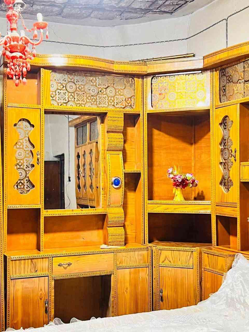 غرفة نوم للبيع فول نضيفه المكان الرمانه البعبيد الاستفسار عل رقم 📱 ***********
