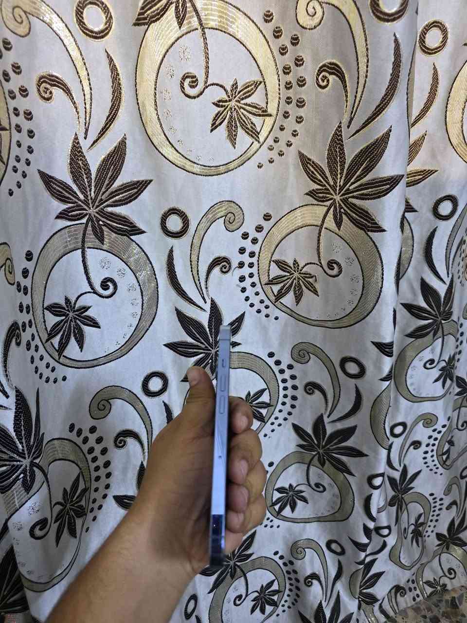 آيفون ١٣ برو • ٥١٢ • بطارية ٨٥%
