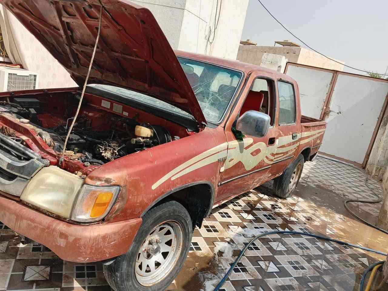 دير 2006  رقم اسود سنويه راعيه بالحله ماندله ابيع كوم حديد 
مكينه بيه دخان أبيض بدون تنقيص كير وكسن جدد حداديه جديده ستيرن جديد  عظمهاا شوفت عينك لاخياس ولا كلشي تاير وباتري نص عمر 
ب 15 وبيه مجال بسيط

***********
