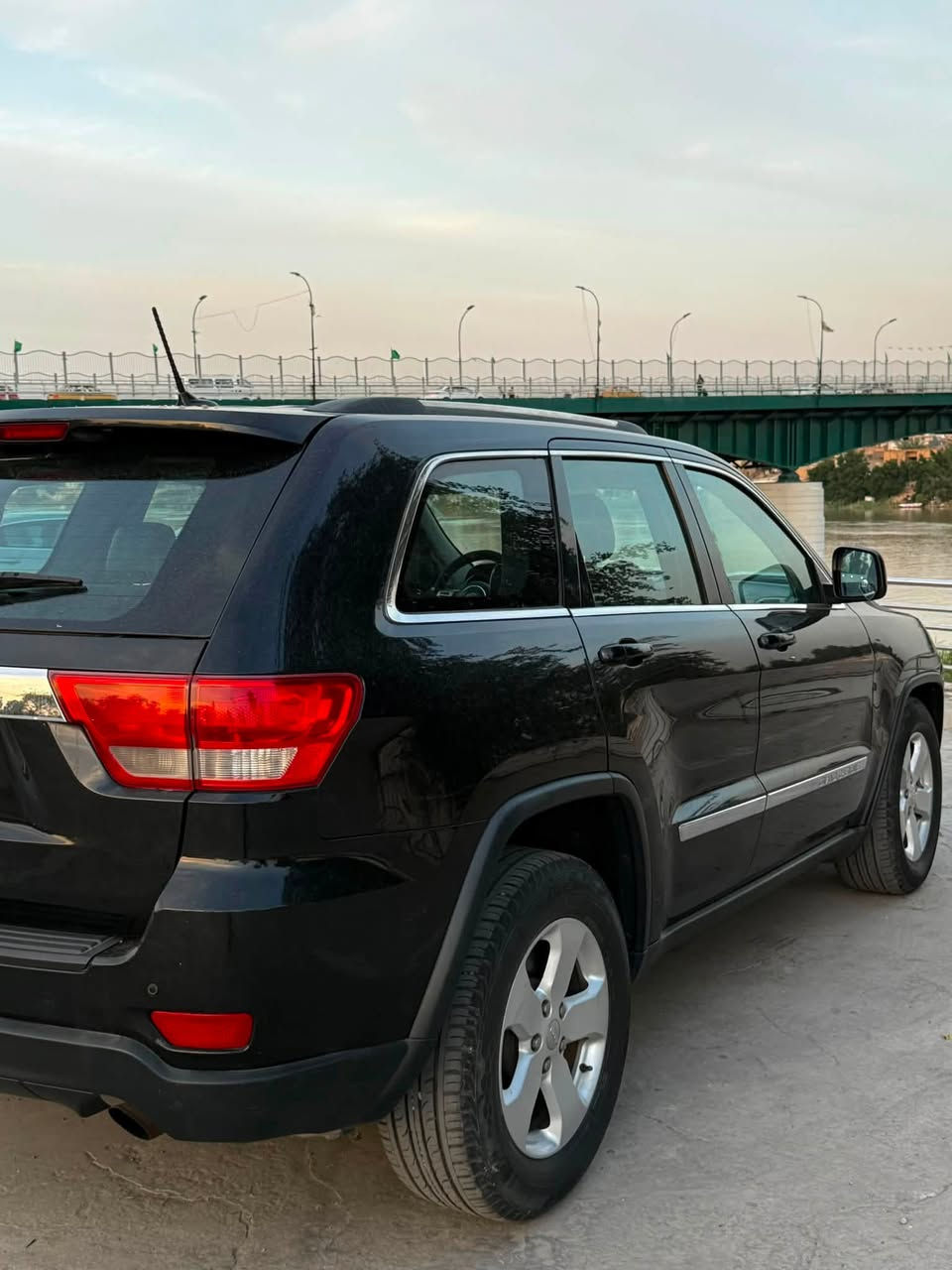 للبيع او مراوس
Jeep  laredo 2012 
السياره وارد امريكي داخله كلين وحادثها بالعراق 
مرفق سونار من body car وموضح حادثها باب السايق مصلح والباب الخلفه مبدله 
محرك 3600
6 سلندر 
اللون أسود
محرك وكير على وضع الشركه خير من الله 
رقمها الماني شبه مميز  
مواصفاتها معروفه 
ماشيه 160000 km قابل للزياده 
السعر 145 ورقه وبيها مجال 
رقم الهاتف ***********
