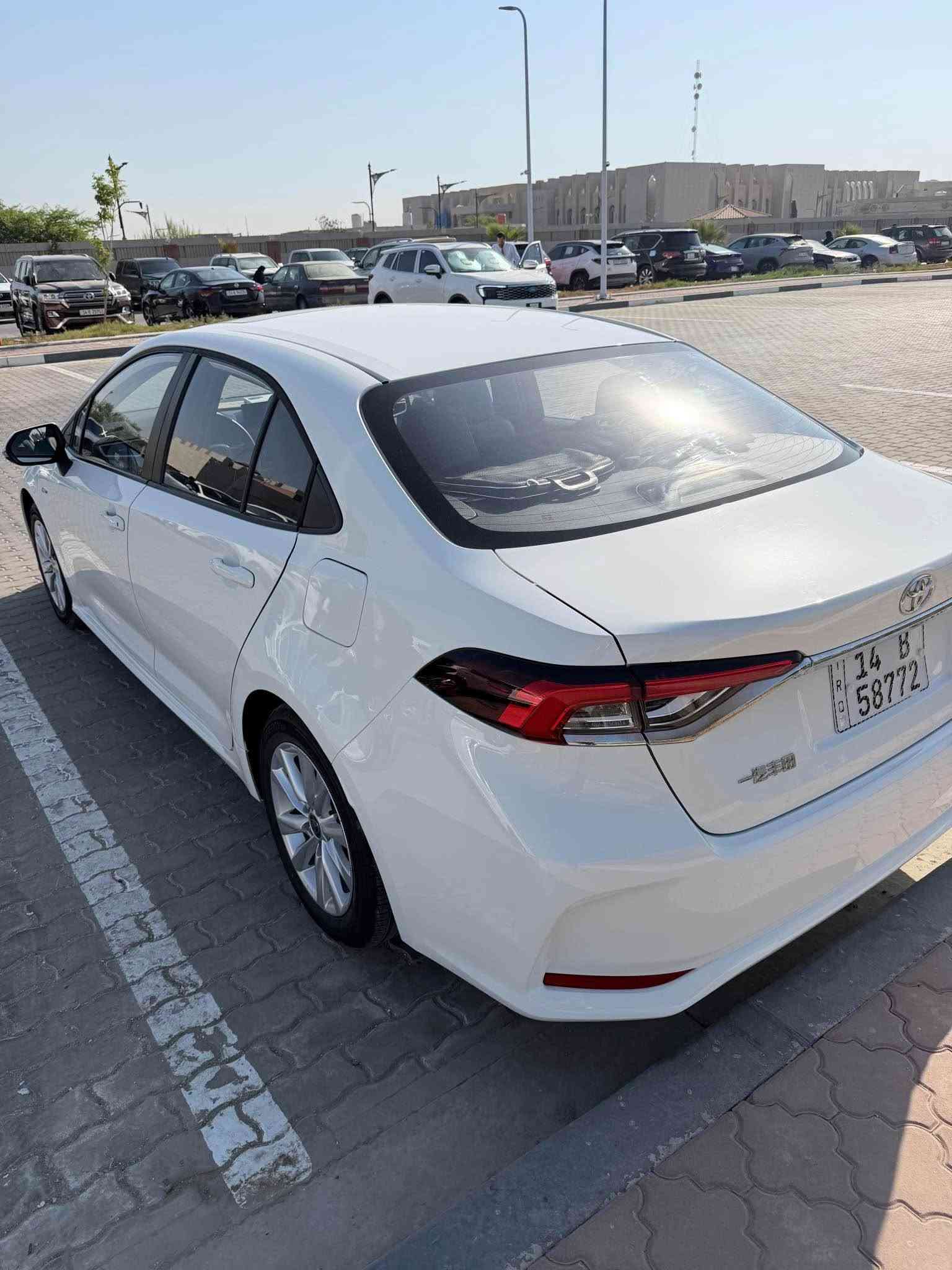 🚗 تويوتا كورولا 2025 - زيرو بحالة الشركة
 الممشى: شبه زيرو (ما ماشية حتى 3,000 كم)
 المواصفات: تجميع صيني | مكفولة كفالة عامة من كل شيء
 المكان: البصرة
 رقم بصره حرة باسمي والتحويل ثاني يوم
💰 السعر: 170 ورقة ($17,000)
📞 رقم صاحب السيارة: *********** البصرة, العراق
