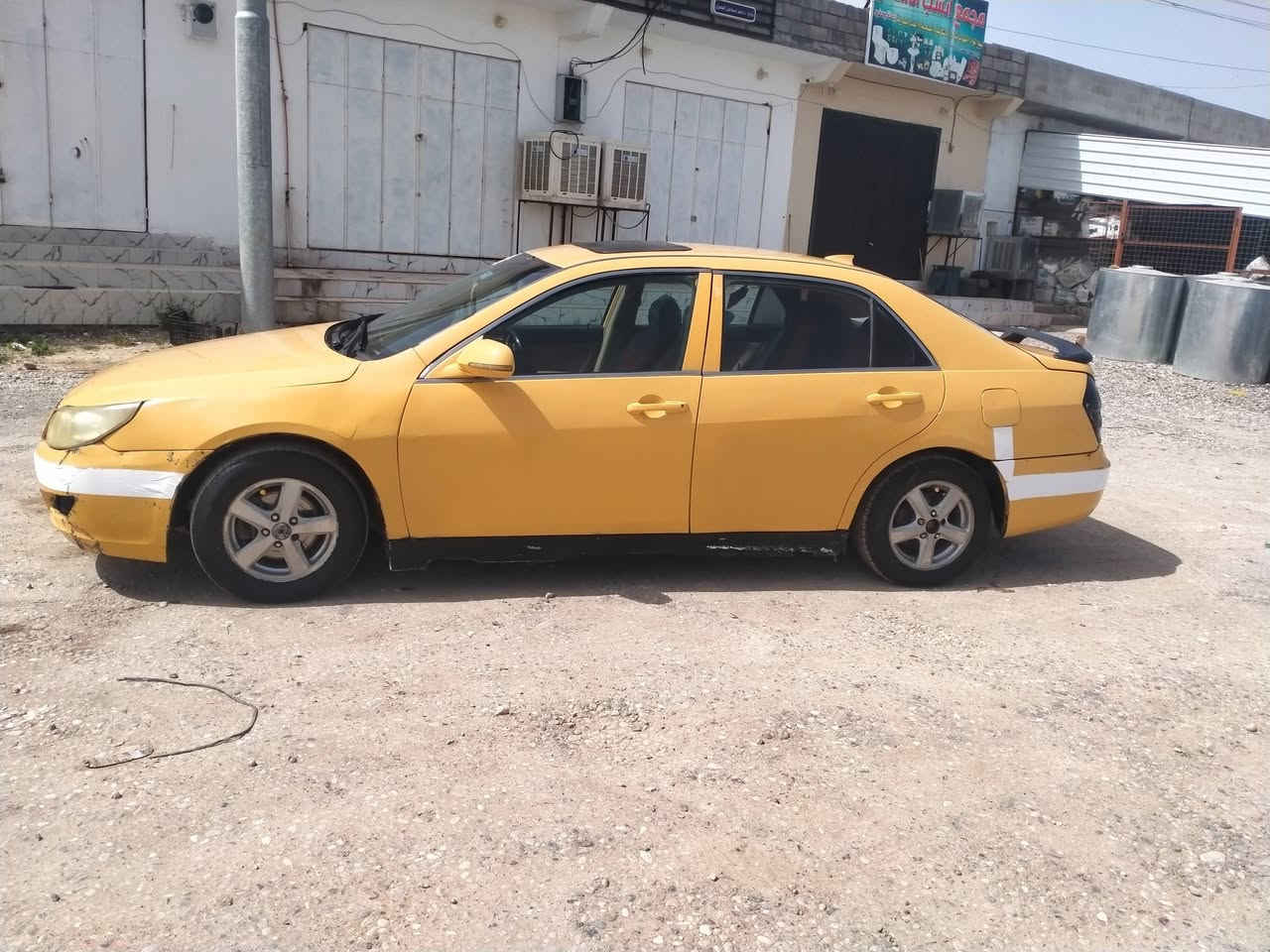 بلاش بلاش السعر26بيع مستعجل بي وايدي  F6كيرمحرك بلادي كلشي شغال بيها ومال رزق تايرات جددقبل 4ايام شادهن وكاله وتحويل بسمي ثاني يوم احولك هيئه وغرامات مصفره *********** اتصل ودلل وترهم مراوس وفرق زين مكاني الشرقاط
