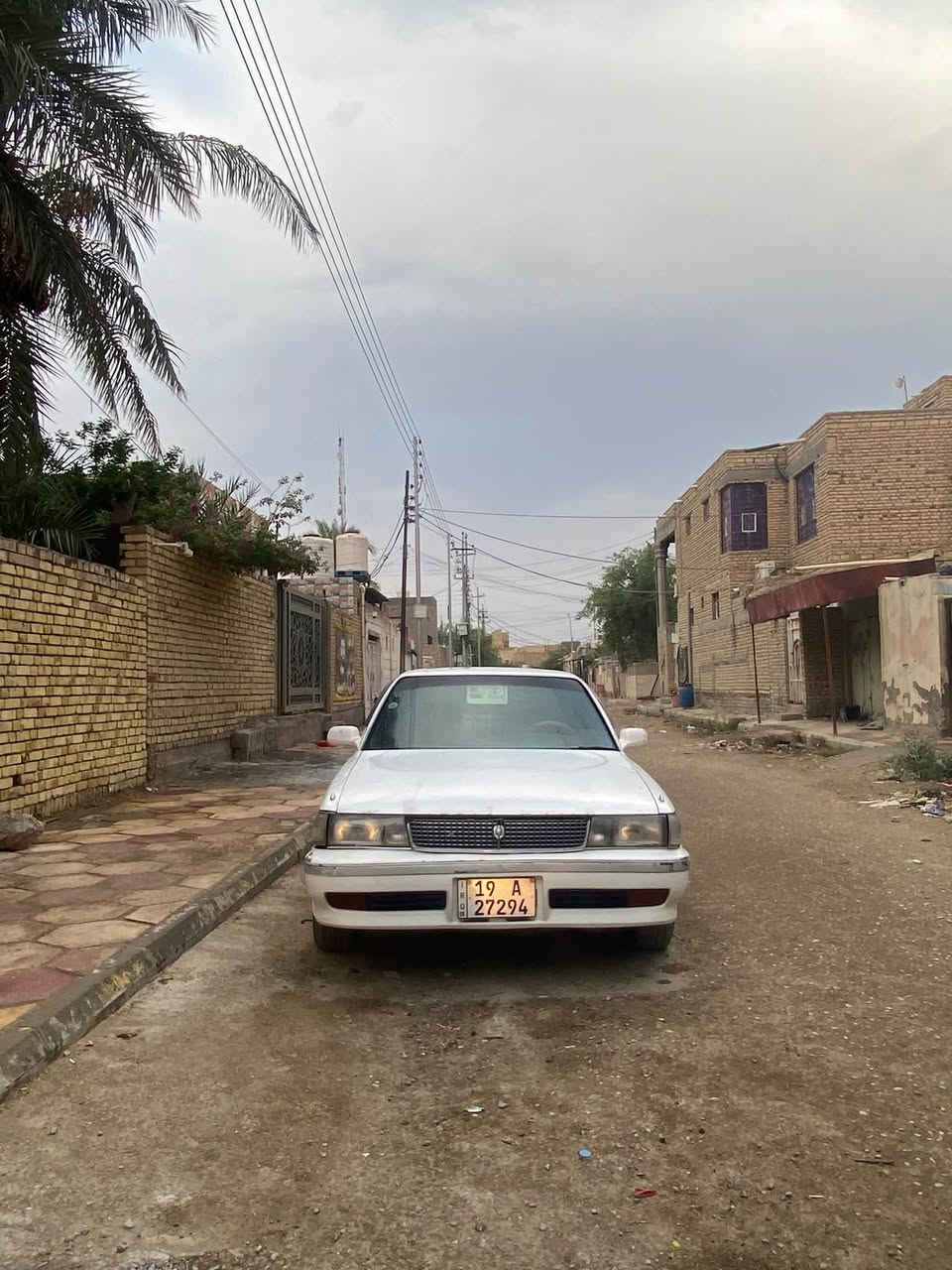 ‏مارك مدير 91 كربلائي للبيع السيارة الحدادية فخم تاير قير مكينة شرط تبريد ثلج مقفولة من وقاص والعيب الشرعي والسعر 47 وبيها مجال شي بسيط رقم الهاتف *********** العنوان الناصرية

