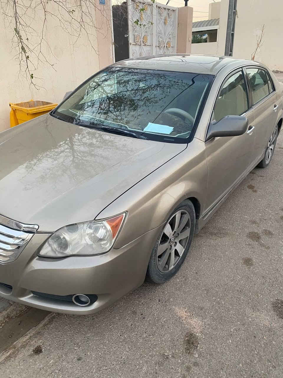 للبيع أو المراوس | تويوتا أفالون موديل 2007
المواصفات العامة:
 * الموديل: 2007
 * المحرك: V6 سعة 3.5 لتر (محرك قوي وهادئ)
 * الكير: أوتوماتيك
 * اللون: [نحاسي]
 * مكان السيارة النجف / رقم بغداد
المزايا والتفاصيل:
 * السعر 78
 * المراوس: متوفر حسب الرغبة مع سيارة أحدث أو أصغر حسب الاتفاق.
للتواصل والاستفسار:
 * رقم الهاتف / *********** النجف, العراق
