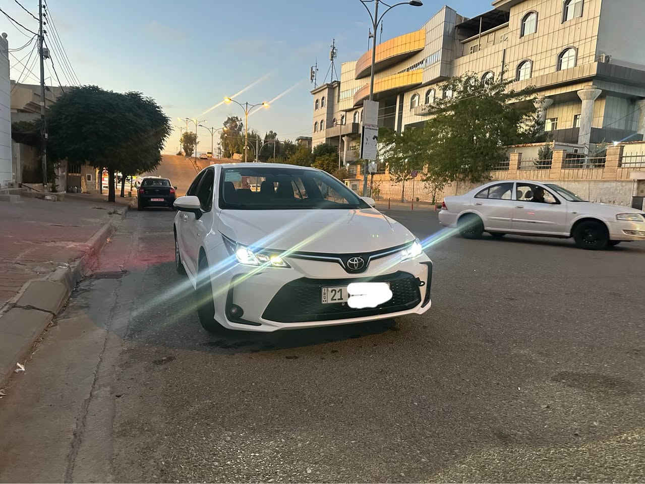 Corolla HEV 2025 
کرولا هایبرد ٢٠٢٥ 
١٤٠٠٠کم ڕۆشتووە
کوشن جلد و سلاید 
زۆو تازەیە 
بێ بۆیاخ و سارد و شوخت  
سلیمانی
*********** السليمانية, العراق
