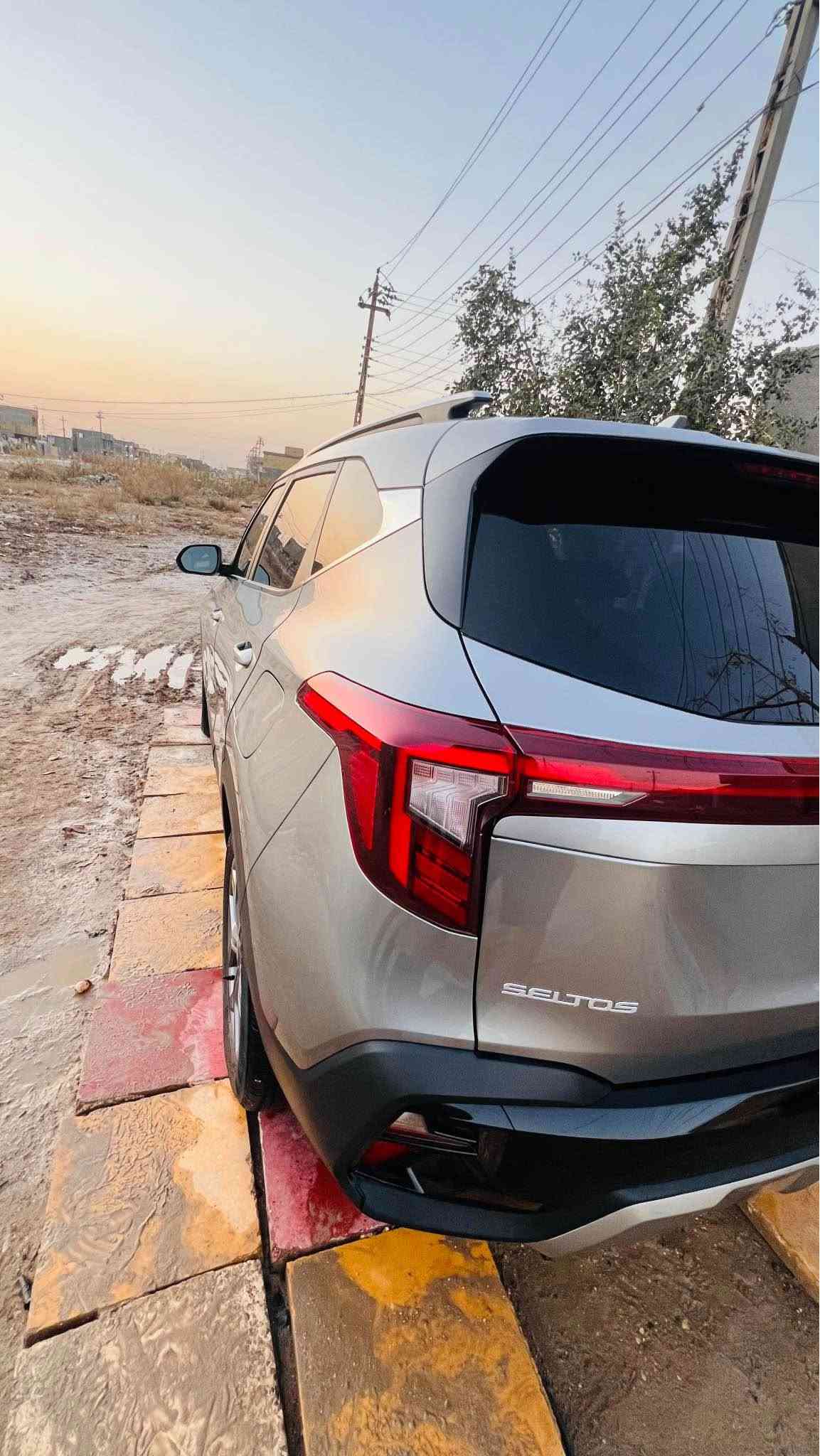 سليتوز 2024 فئة S وارد أمريكي مرقم بابل باسمي السياره 
ماشيه : 15 ميل
حادث جاملغ فقط بدون ايرباك 
مبدل مال وارد ومصبوغ نفس اللون والدعايه نفسه بدون تبديل 
رادارات  امامي …جانبي ..خلفي
فول تحكم ستيرن شاشه متصله 
تحديد مسار ..مثبت سرعه.. إطفاء ذاتي .. توقف ذاتي…مانع انزلاق
كشنات تدفئه مخمل وجلد تبريد قطعتين 
فور ويل درايف …نزول منحدرات 
ثلاث أنظمة قياده نورمل …وسبورت  …وسمارت
مكان السياره حله للاستفسار 
*********** حلة, بابل

نص مكتوب في الصور:
- 000-43025658 - 08/20/2025 - IAA Inc.