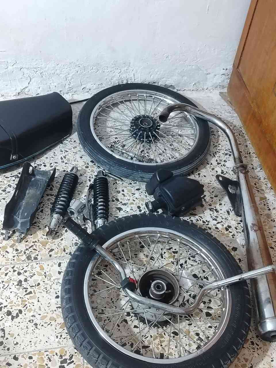 غراض للبيع • قطع غيار • متنوعة