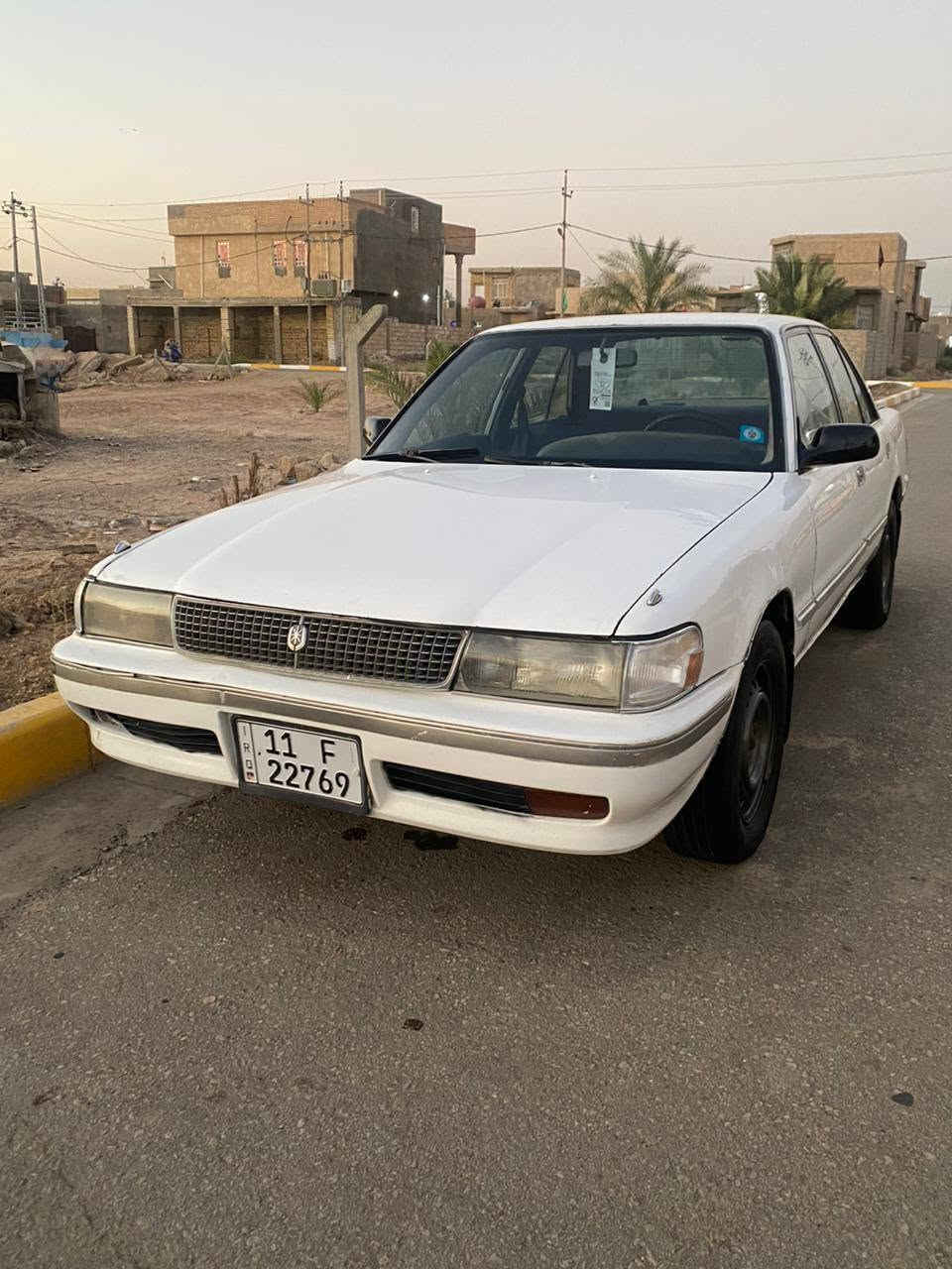 السلام عليكم ورحمة الله وبركاته  سياره كروسيدا ايسر بلاد موديل 90 بغداد نكليزي سنويه 27 مكينه وكير  ونجي مكفولات تبريد شغال سياره حلوه بيه صبغات مكانات ***********

