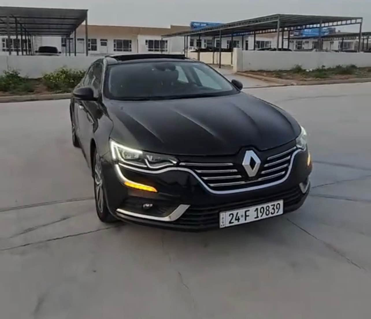 🚗 للبيع | Renault Talisman Initiale Paris 2018 | أعلى فئة (Full Option)

شركة مهند .....

🔹 الموديل: 2018

🔹 ناقل الحركة: أوتوماتيك EDC دبل كلتش 7 سرعات

🔹 اللون: أسود

⭐ أعلى فئة Initiale Paris – فول مواصفات بدون استثناء

المواصفات الخارجية: ✅ فتحة بانوراما كهربائية كاملة

✅ مصابيح LED PURE VISION الأصلية الذكية

✅ تشغيل وإطفاء أوتوماتيكي للأنوار

✅ حساسات مطر

✅ مرايا كهربائية مع طي تلقائي

✅ نزول المرايا تلقائياً عند الرجوع للخلف (Reverse Tilt)

✅ إضاءة ترحيبية خارجية وداخلية

✅ جنوط ألمنيوم 18 إنج

المقصورة: ✅ مقاعد جلد Initiale Paris الفاخرة

✅ مقعد السائق كهربائي مع ذاكرة

✅ مقعد الراكب كهربائي

✅ تدفئة المقاعد الأمامية

✅ تبريد المقاعد الأمامية

✅ مساج للمقاعد الأمامية

✅ تدفئة المقاعد الخلفية

✅ مكيف أوتوماتيك ثنائي المناطق

✅ نظام تنقية وتلطيف هواء المقصورة

✅ إضاءة داخلية Ambient متعددة الألوان

التكنولوجيا: ✅ شاشة R-Link كبيرة تعمل باللمس

✅ شاشة عدادات رقمية كاملة

✅ Head-Up Display على الزجاج الأمامي

✅ نظام صوت BOSE Premium Surround

✅ Android Auto وApple CarPlay

✅ كاميرا خلفية

✅ حساسات أمامية وخلفية

✅ نظام ركن ذاتي (Easy Park Assist)

✅ تشغيل بالبصمة (Keyless Entry & Start)

✅ تشغيل المحرك بزر Start/Stop

أنظمة القيادة والأمان: ✅ Multi-Sense (Eco / Comfort / Neutral / Sport / Perso)

✅ مثبت سرعة ومحدد سرعة

✅ فرامل يد إلكترونية مع Auto Hold

✅ مراقبة ضغط الإطارات TPMS

✅ ABS

✅ ESP مانع الانزلاق

✅ مساعد صعود المرتفعات

✅ عدد كبير من الوسائد الهوائيه (8)

وبعد بيها هوايه مواصفات ما تخلص 

الصيانة: ✔️ تبديل زيت المحرك بصورة دورية.

✔️ تبديل زيت القير EDC.

✔️ السيارة استخدام شخصي ومحافظ عليها جداً، والمكيف ثلج، والمحرك والقير بحالة ممتازة.

📍 مكان - دهوك

📍 السيارة جاهزة للفحص بأي مكان وعلى حساب 
المشتري

سعر اتصل عل رقم

📍رقم هاتف : *********** دهوك, العراق

