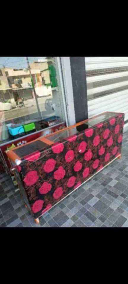 السلام عليكم ميز كدام العين للبيع معرف كم متر بل ضبط المهم ب 75 وبي مجال للتواصل رقم واتساب ***********

