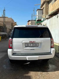 يوكن.  GMC.   خليجي كامله كلش       ماشي.  160.         07719181532 سع...