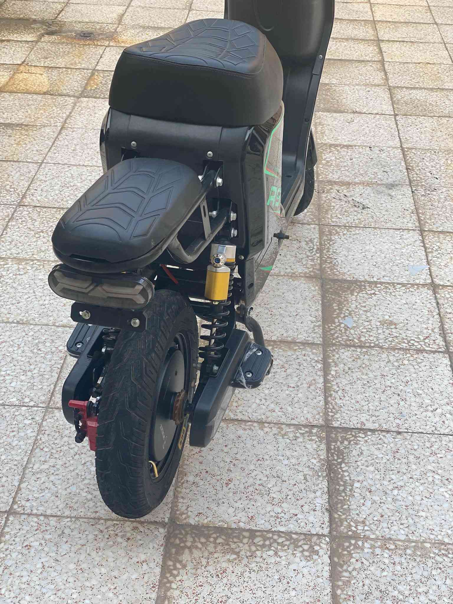 البصرة الهارثة R9 2026
السعر 450 الف ربع مايطيح 
الاتصال ***********
