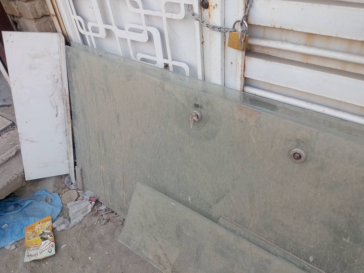 السلام عليكم جام خانه للبيع بسعر مناسب ٧٥ الف المكان بغداد الشعب***********
