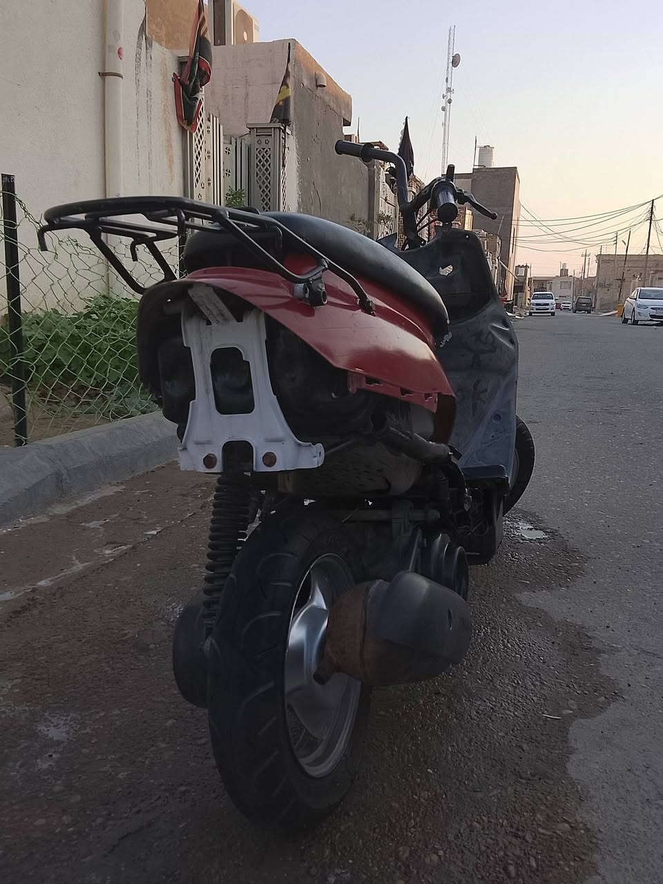 السلام عليكم دراجه للبيع نضيفه شغاله بس عوزه قايش بس تمشي وتشتغل مكاني 📍ميسان حي الغدير يم فلكه القاضي  رقمي*********** السعر 150🔒 مستعجل على بيعته والمو شراي لا يراسل رحمه الوالديكم.
