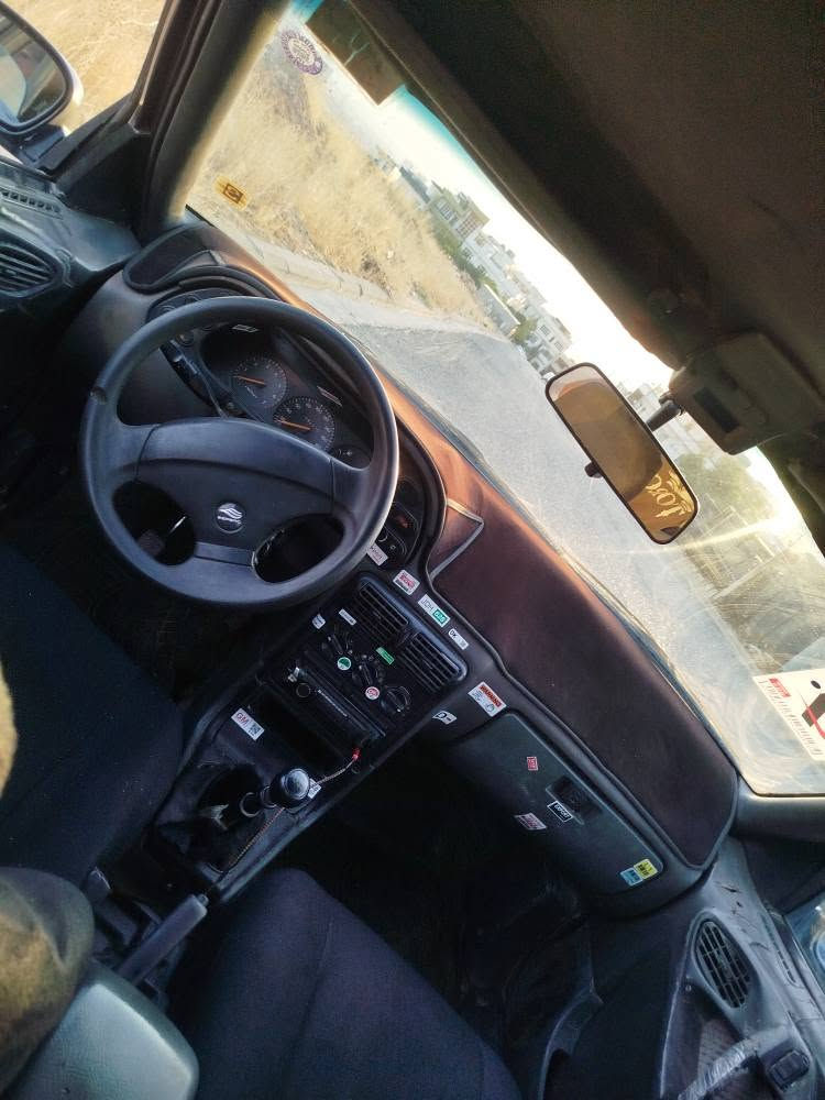 بەناوی خوای گەورە 
هەرزانترین نرخ ماڵی فەقیرە 
دایۆ ئیسپرۆ 1994 
گێڕ عادی و مەکینە کەپس مەرغوب بەخاخ
گێڕ و مەکینەی بەشەرت 
بەنزین زۆر کەم ئەخوات 
کارەبای و تەرجیل و هۆڕین مکەبەرە و هەمووی ئیش ئەکات 
گێچی بەنزین و حەماوە و ناوگێچی هەمووی بەشەرت 
گەرمی مەزبووت ئیش ئەکات 
کوشن و گاعی تازە 
برێک و ئیس تۆپ ئەیچەقێنێ 
قفڵ مەرکەزی و سنوقی کارەبای 
تایەی تازە 
تەقەو ڕەقەی نییە 
یەک شوێنی نییە ئیش نەکات 
[[[[[[[    ئاڕمی پلاستیکی سلێمانی     ]]]]]]
بەشەرت 
سەیارەکە زۆر مەزبوتە و ماڵی فەقیرە 
شوێن سلێمانی 
[[نرخی 11 گەڵا و معامەلە ]]]]]]
مشتەریت تەلەفون بکە لەخزمەتام 
***********.. السليمانية, العراق
