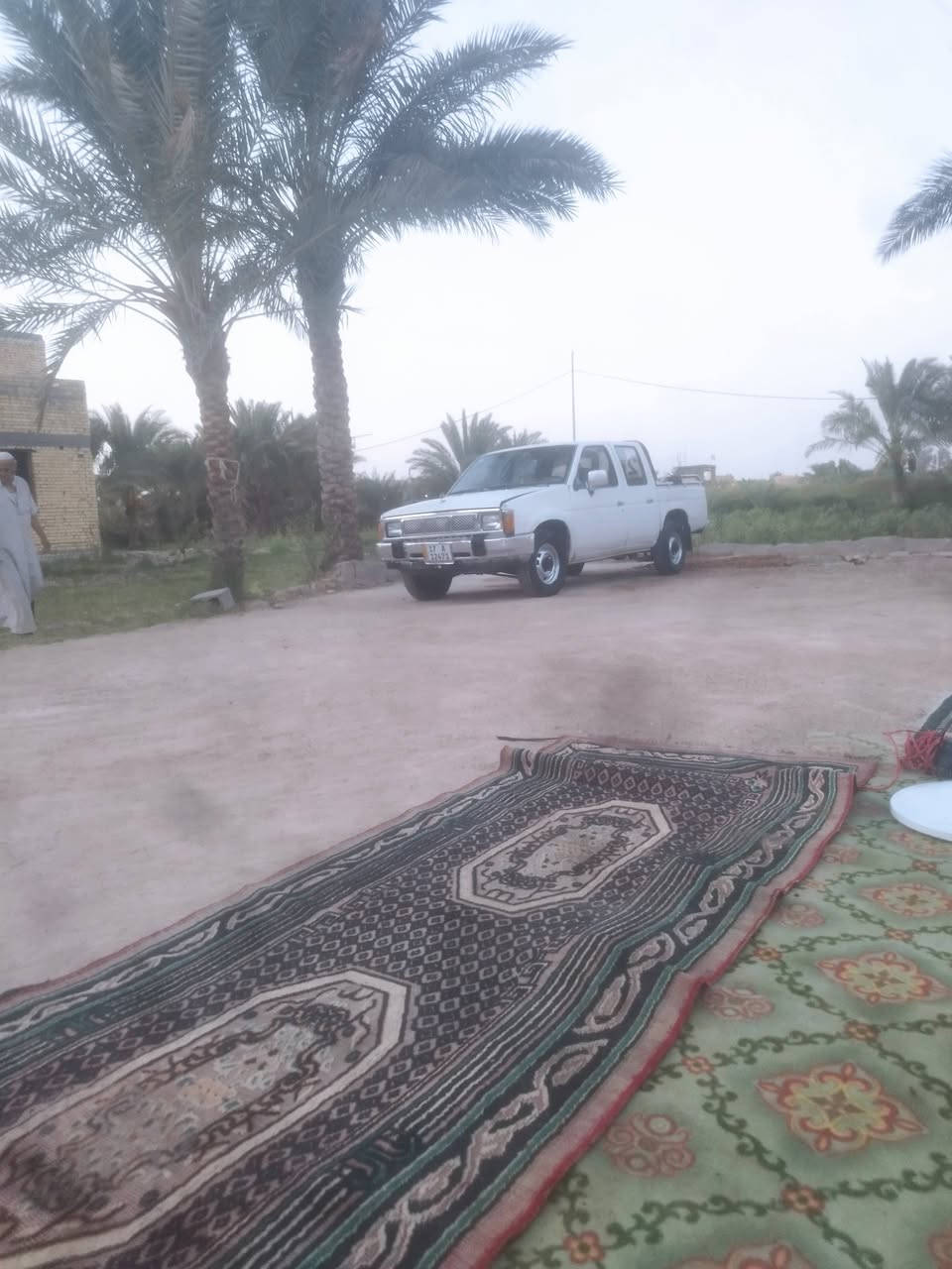 البيع بيكم نيسان موديل 92 محرك وكير نضاف تخم تواير سنويه جديد رقم دولي مكان سياره السماوة الخضر ***********
