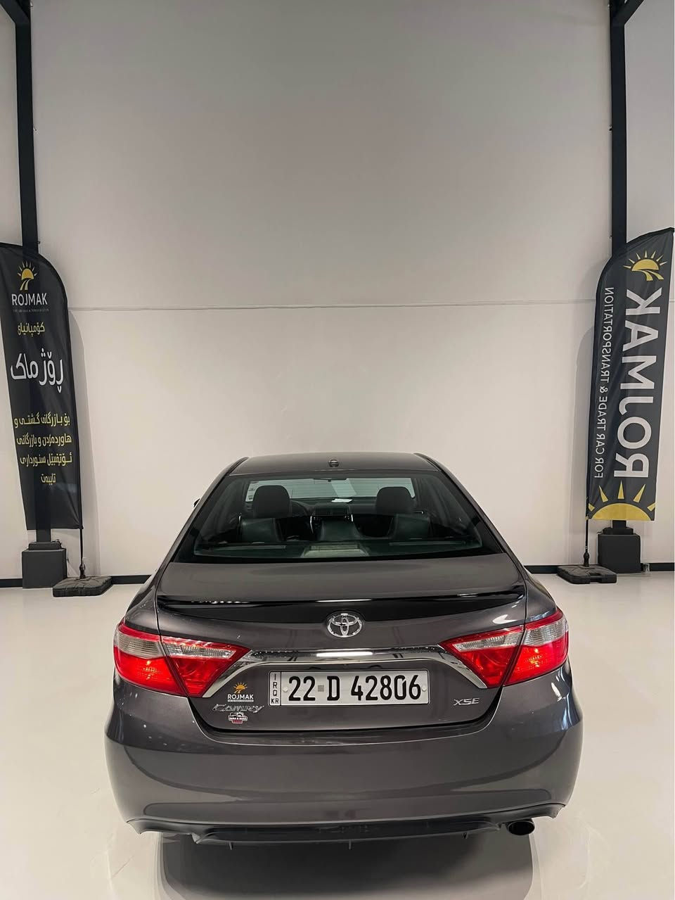 Camry 2016 XSE
سەیارەکە تا بڵێی جاهیز و پاک و جوانە زۆر هەرزان 
یەک چاملخی بۆیاخە - سۆنەرەکەم داناوە- تۆزێک وردەی هەیە
بەس پانۆراماو بەسمە نیە - رەقەم و سەنەوی تازەیە 
تەنها ١٤٤ هەزار مایل ڕۆشتووە 
گێڕ و مەکینە بێ کێشەیە - شوێن سلێمانی 

***********
*********** 

کامری ٢٠١٦  XSE وارد امریکی 
سیارە جاهز کامل سعر  مناسب 
بس جاملخ امامی سکن صبوغ - 
سیارە فول مواصفات بس بدون بانوراما و بصمە 
کیر محرک مابی عیب - رقم و سنویە جدید 
مکان سیارە سلیمانیە - ماشیە ١٤٤ الف میل

***********
*********** السليمانية, العراق
