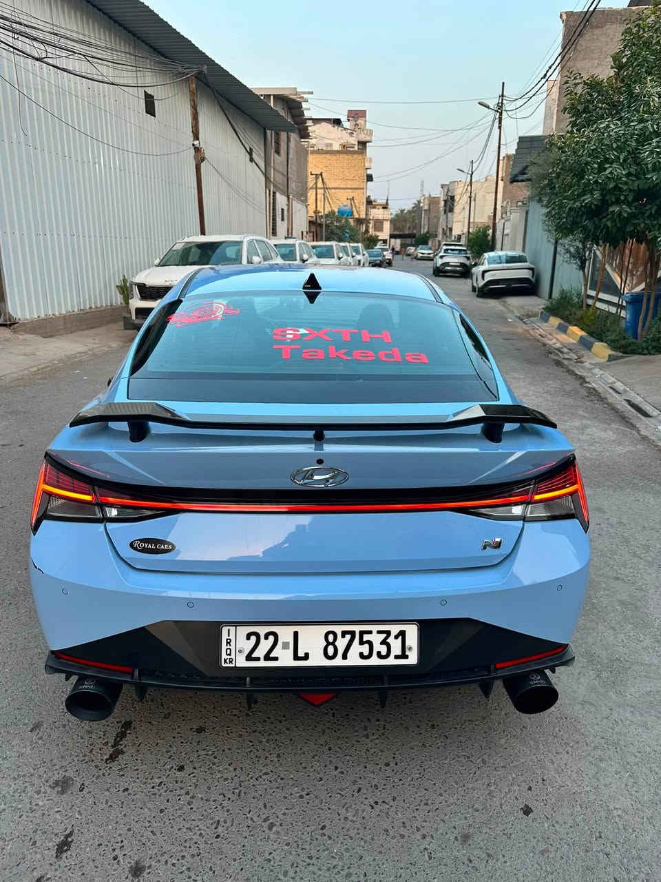 السلام عليكم 
النترا N موديل 2022       Stage2+
الوحيدة بالعراق
گير عادي 
فول مواصفات عدا الفتحه 
تحديد مسار 
كشنات ريكارو
رادرات
لدات +زنون
كاميرا دواره 
بصمات
لدات داخليه 
كار بلي 
هواي مواصفات بعد 
الإضافات الي بيها والتزويد 

التزويد : شوتة sxth + تيربو انلت sxth+ كولر sxth+ نوزلات وبلكات + اويل كاتش كان sxth + اكزوز وداون بايب takida
عطاس تيربو 
من الطول للطول تلبيس + قواعد محرك معدلة + لويات + برمجة مرعبة ب كراج Sxth.
طاحونة معدلة
مفرغه السياره وملفات برمجه وبوب كورن وغيرها 
والكثير من الأمور الأخرى
السيارة مميزة والوحيدة بهذا المستوى من التعديل والنظافة حادثها ربع جاملغ و4 أصابع من البنيد وبارد جاملغ الثاني مكفول شواصي ودواخل 
اي استفسار هذا رقم صاحبها مكانها بغداد اعظمية 
*********** بيه واتساب
اخوان رجاءاً السياره معروضه لفئة معينه من الناس تعرف السياره وتعرف شبيها وشكراً🌹

نص مكتوب في الصور:
- BidFax.info