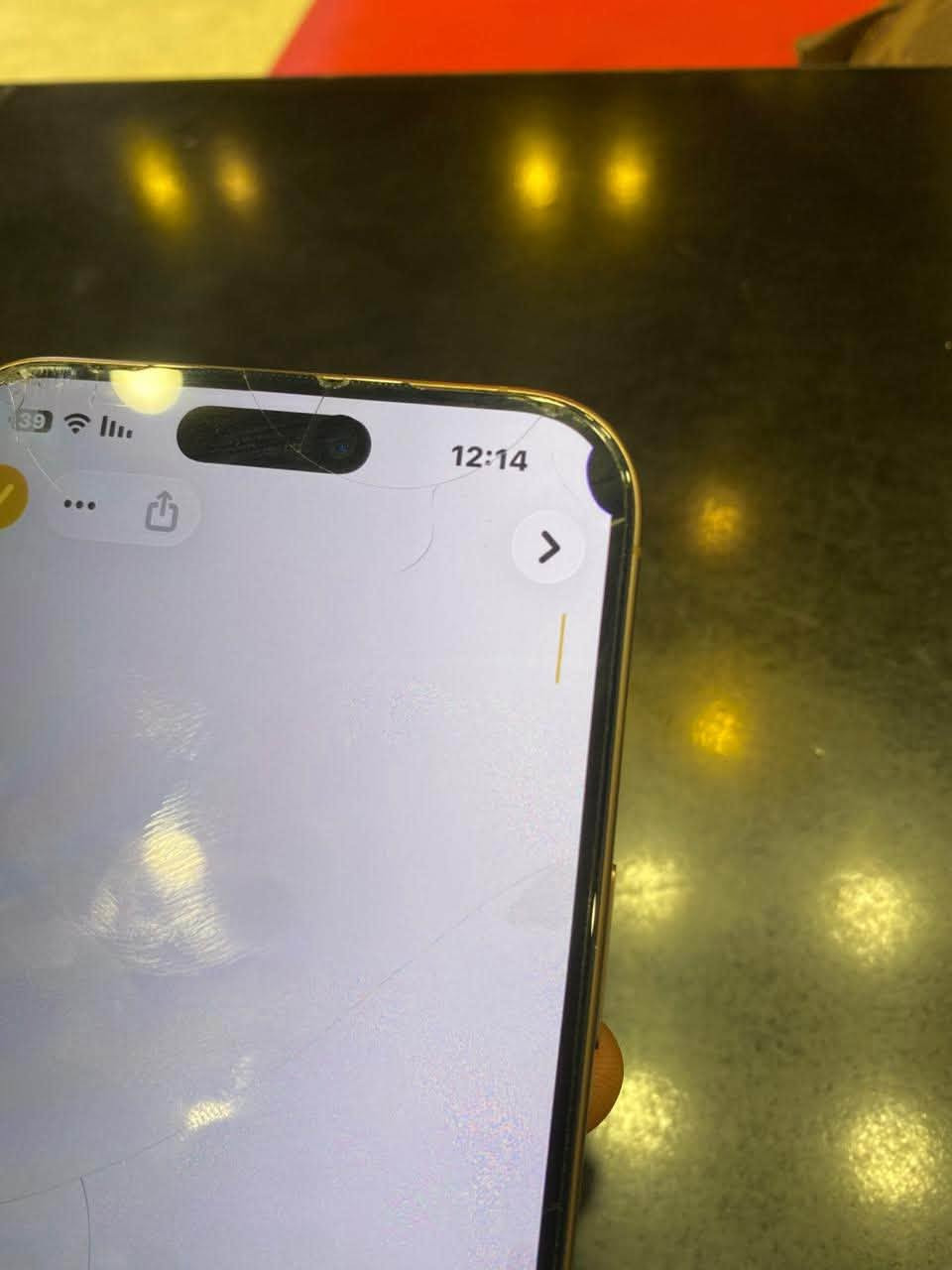سلام عليكم 16 برو ماكس ماستر شرق اوسط اول ما نزل اخذته ذاكره 256 بطاريته87 كارتونته موجوده الجهاز جديد بي نقطه بالشاشه صغيره ما تاثر بالمس موضح بالصوره سعره 1200 وبي مجال مكاني بغداد ***********
